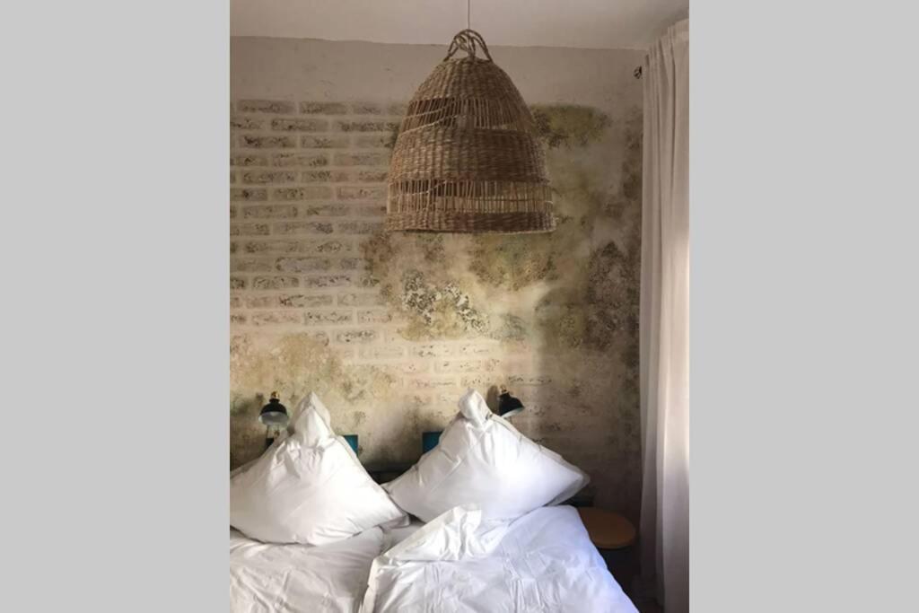 Wunderschoene Wohnung Mit Blick Auf Die Weinberge Neustadt an der Weinstraße Exterior foto